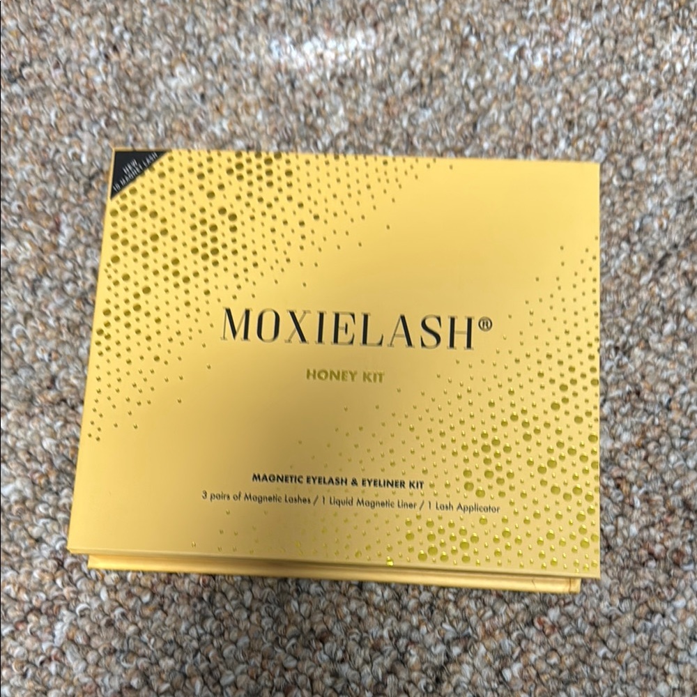 Honey Kit - Magnetic Eyelash & Eyeliner Set in Gold